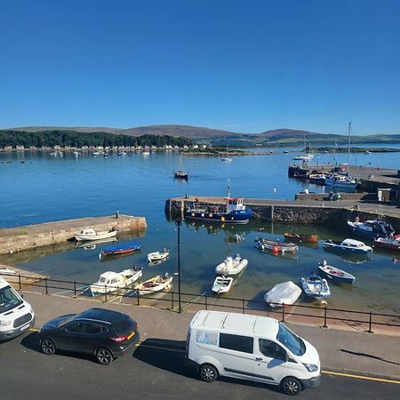 Wee Harbour View Apartment Millport Exterior photo